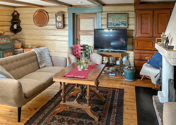 Σπίτι διακοπών Three-bedroom In *